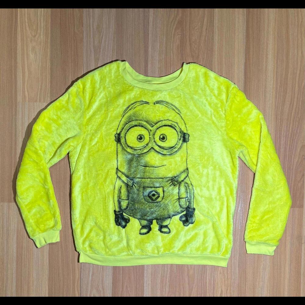 DESPICABLE ME MINION PLUSH PULLOVER SUPERSOFT BRUSHED FLEECE SWEATER size medium